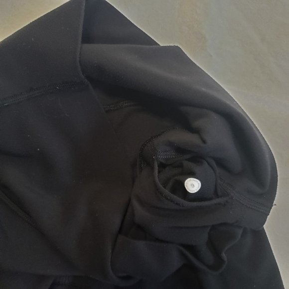 Lululemon Align II Tight Leggings 25” 7/8 length - Black - Sizes 2 &4 - Picture 11 of 13